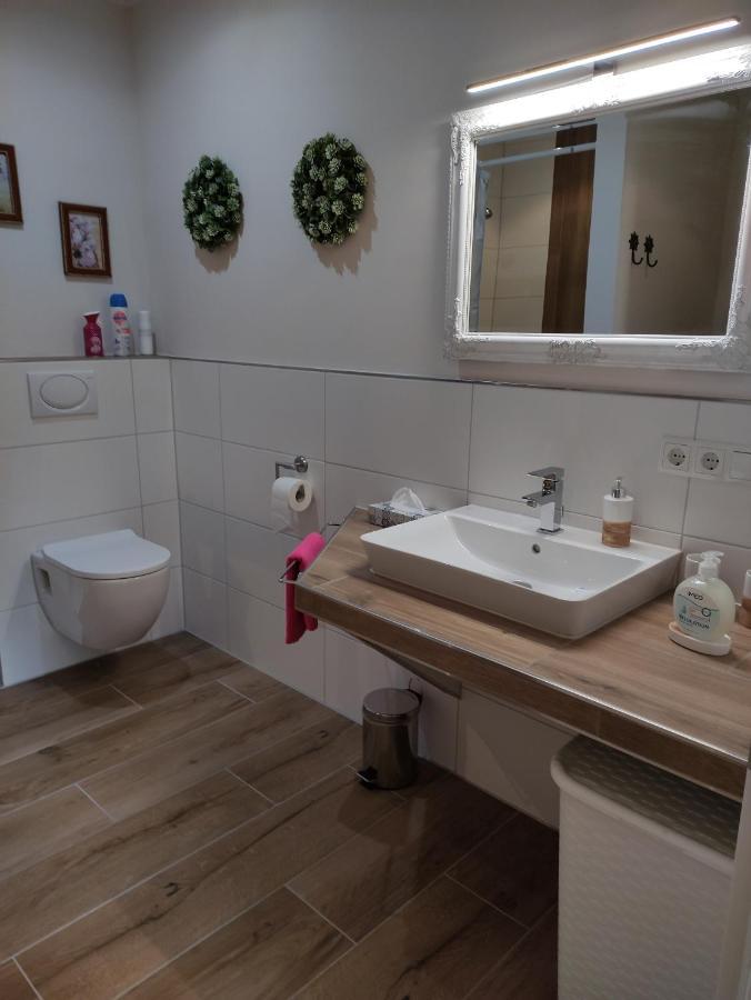 Ferienwohnung Zur Muehle Weener Exterior foto