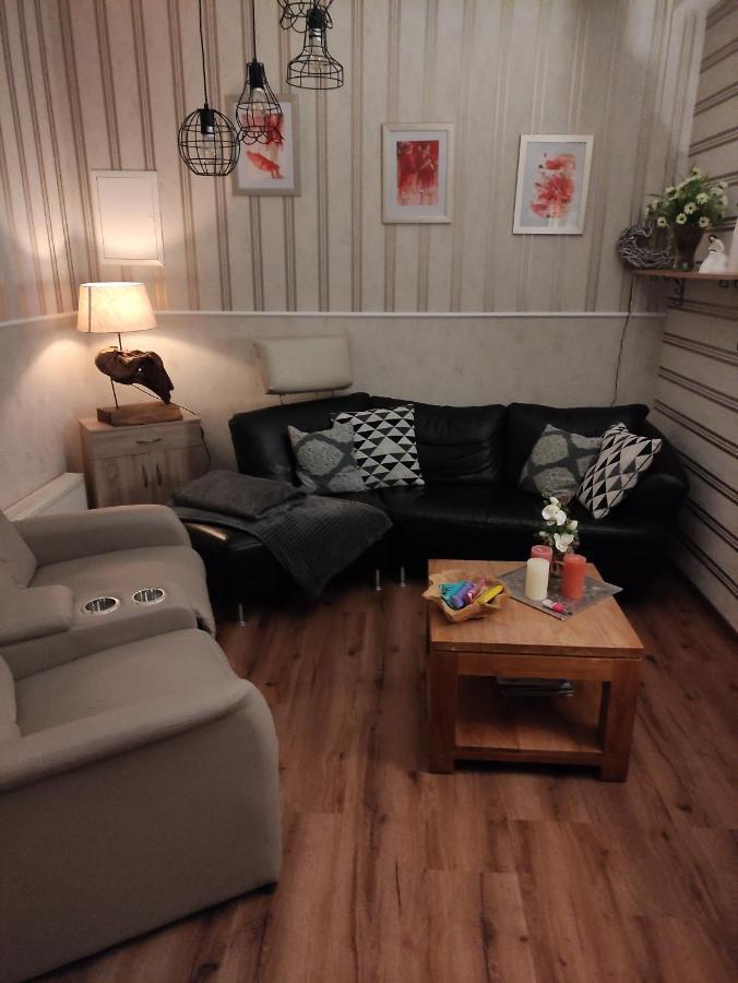 Ferienwohnung Zur Muehle Weener Exterior foto